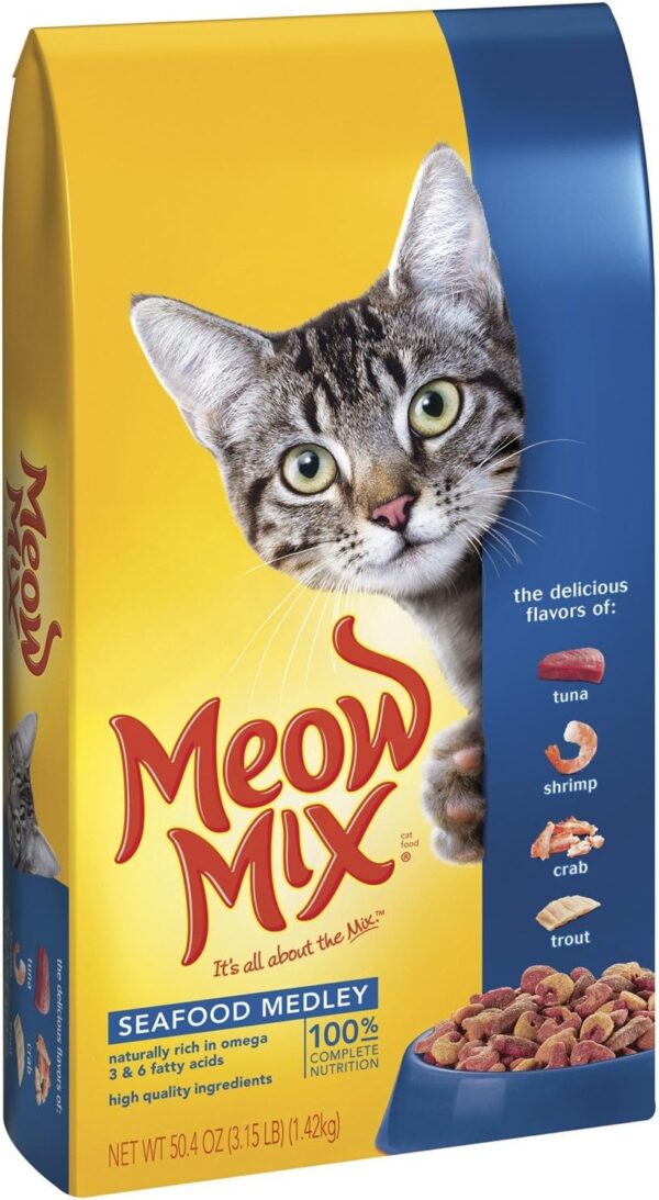 Seafood Medley Dry Cat Food